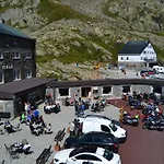 Hotel Italia 3*