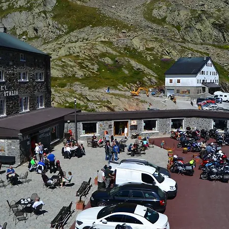 Hotel Italia 3*